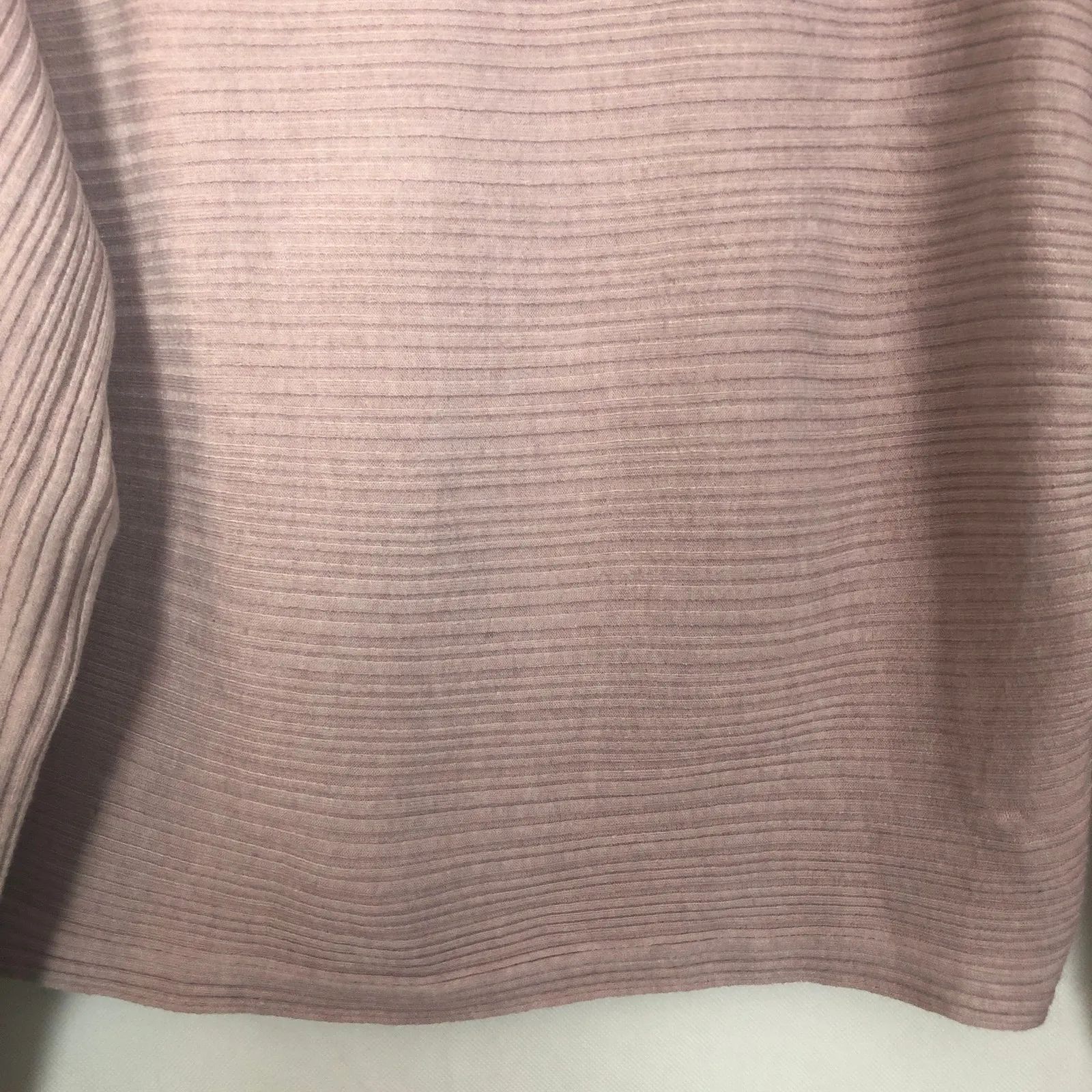 Iris  Dolman Sleeve Pink Pullover Sweater M - Image 4