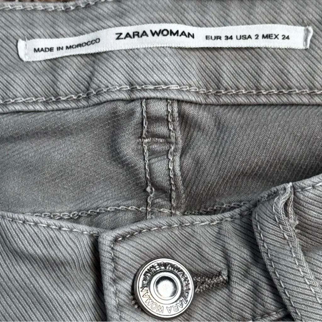 ZARA Gray Corduroy Skinny’s W/ Zipper Ankles Sz 2 - Image 2