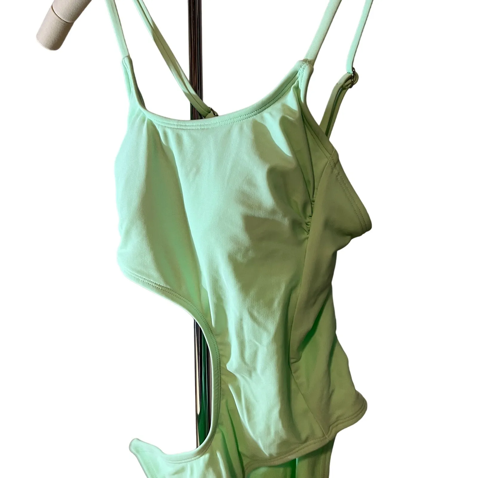 Wild Fable Women's Light Green Cut Out One Piece Swimsuit - Size XXS - NWT - Image 4
