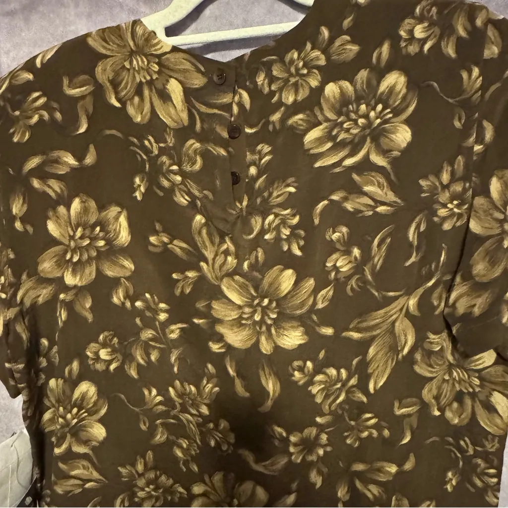 Jones New York Size 14 100% Silk Chocolate Brown Floral Print Blouse NWT - Image 8