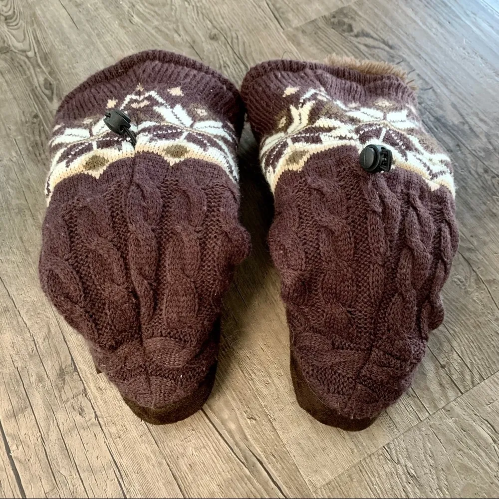 The Original Muk Luks Cable Knit Fur Slipper Boot Size 8 - Image 7