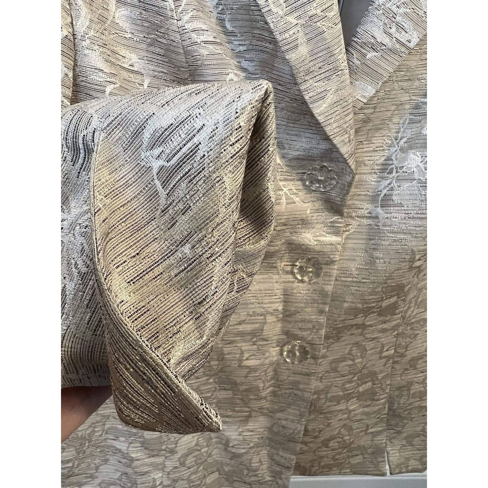 Le Suit Women’s Blazer Suit Jacket Gold Champagne Brocade Floral Size 10 EUC - Image 7