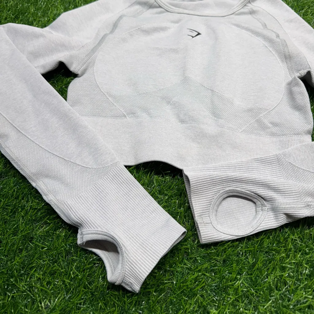 Gymshark Flex Seamless Long Sleeve Cropped Workout Top - Image 2