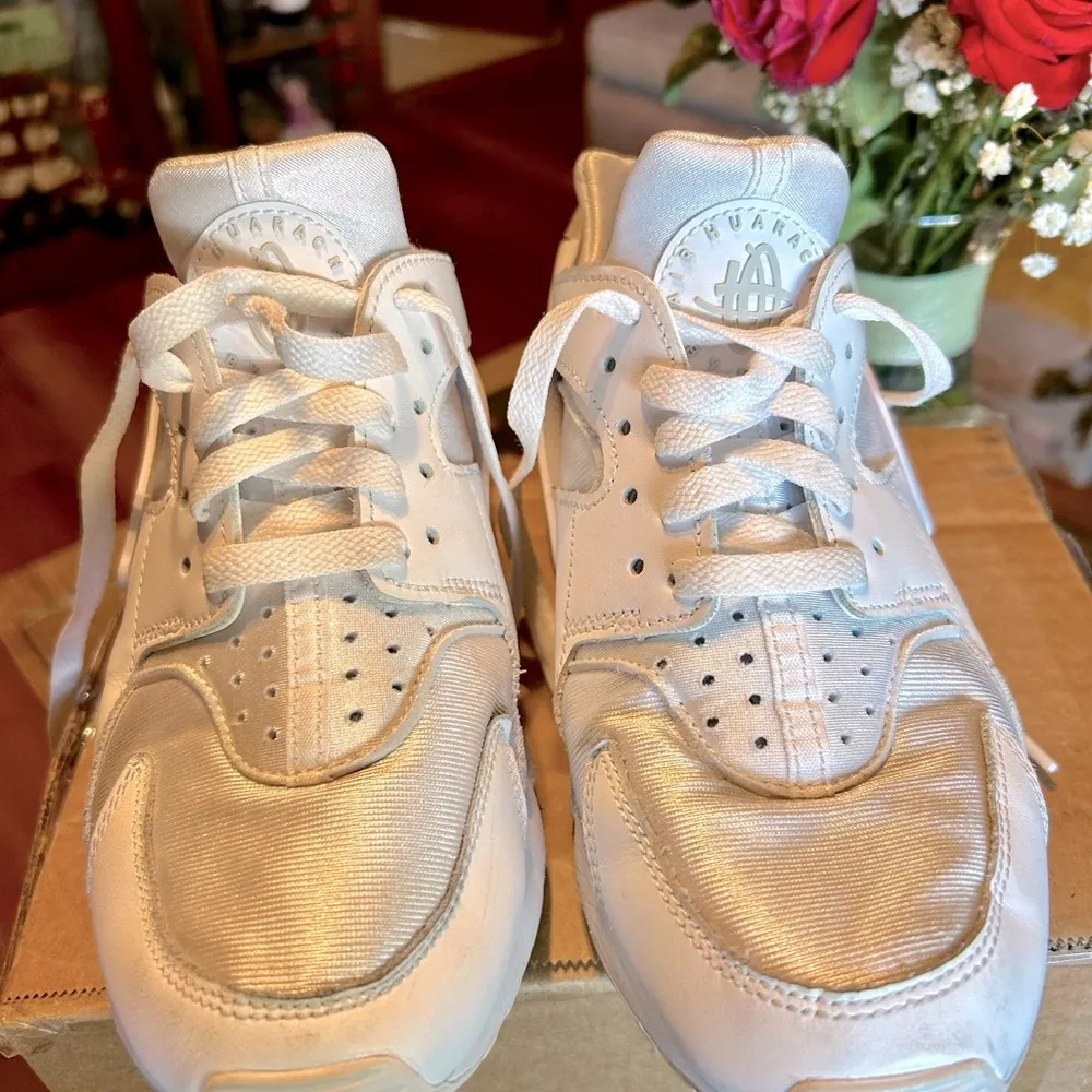 Nike Air Huarache White Sneakers - Image 3
