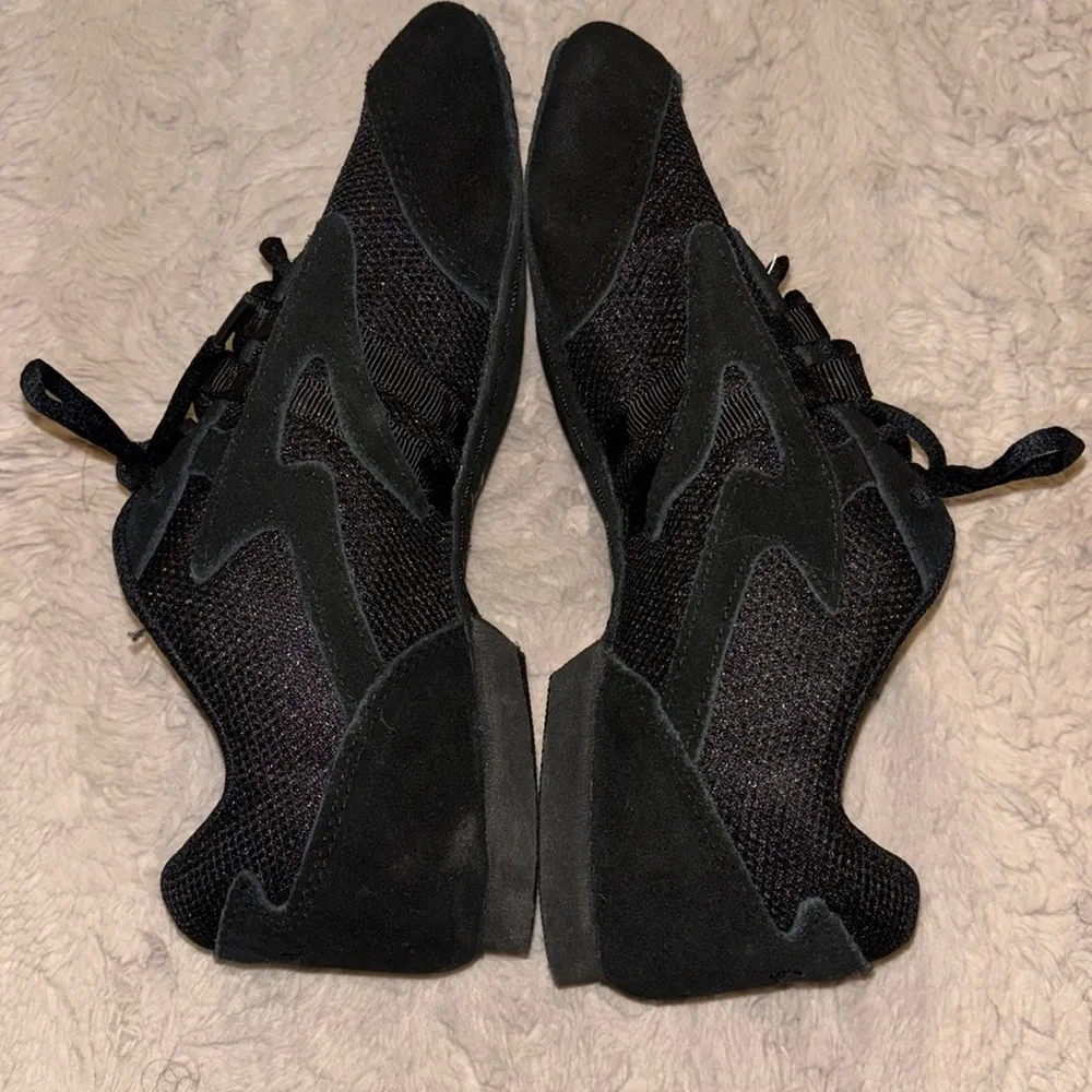Dance Shoes • 7 M • skazz sansha - Image 5