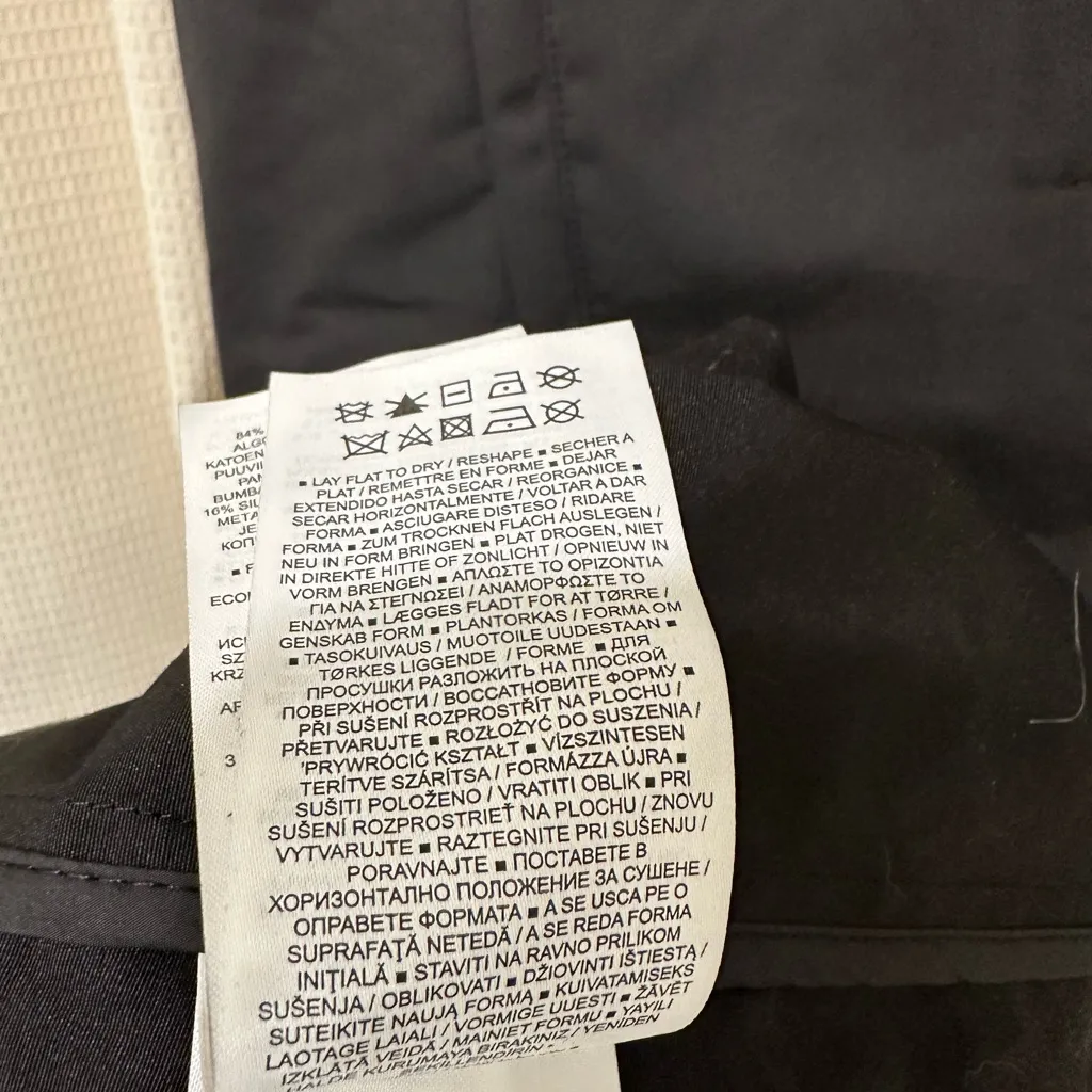 Nike‎ ESC Every Stitch Considered Bonded 2-in-1
Coast Women's Italian $2,500 Lrg - Image 14