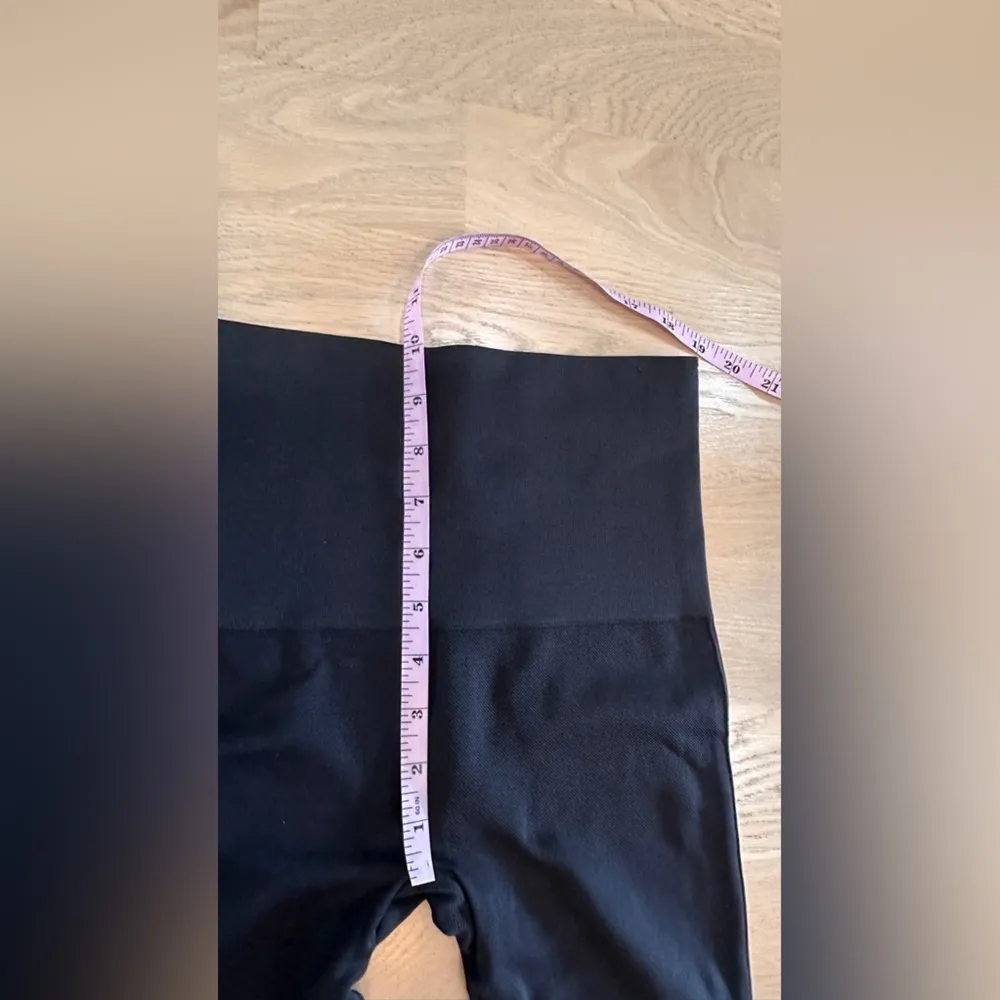 Spanx look at me now seamless legging black size large - Image 5