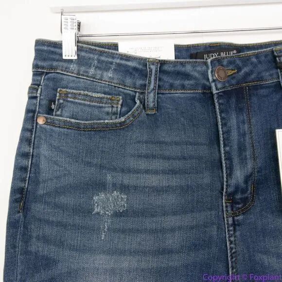 NEW‎ Judy Blue relaxed fit mid rise jean in dark blue, 32 - Image 14