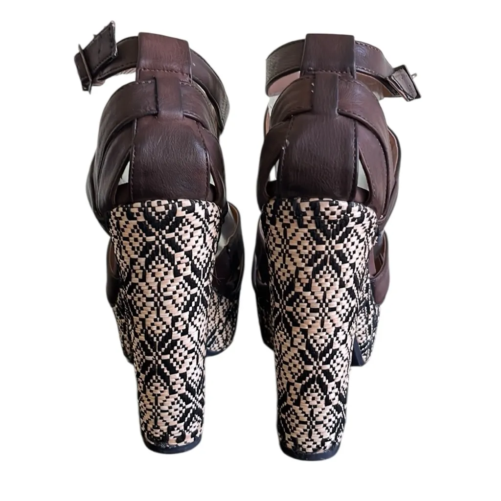 Qupid Block Heel Ankle Strap Heels - Image 11