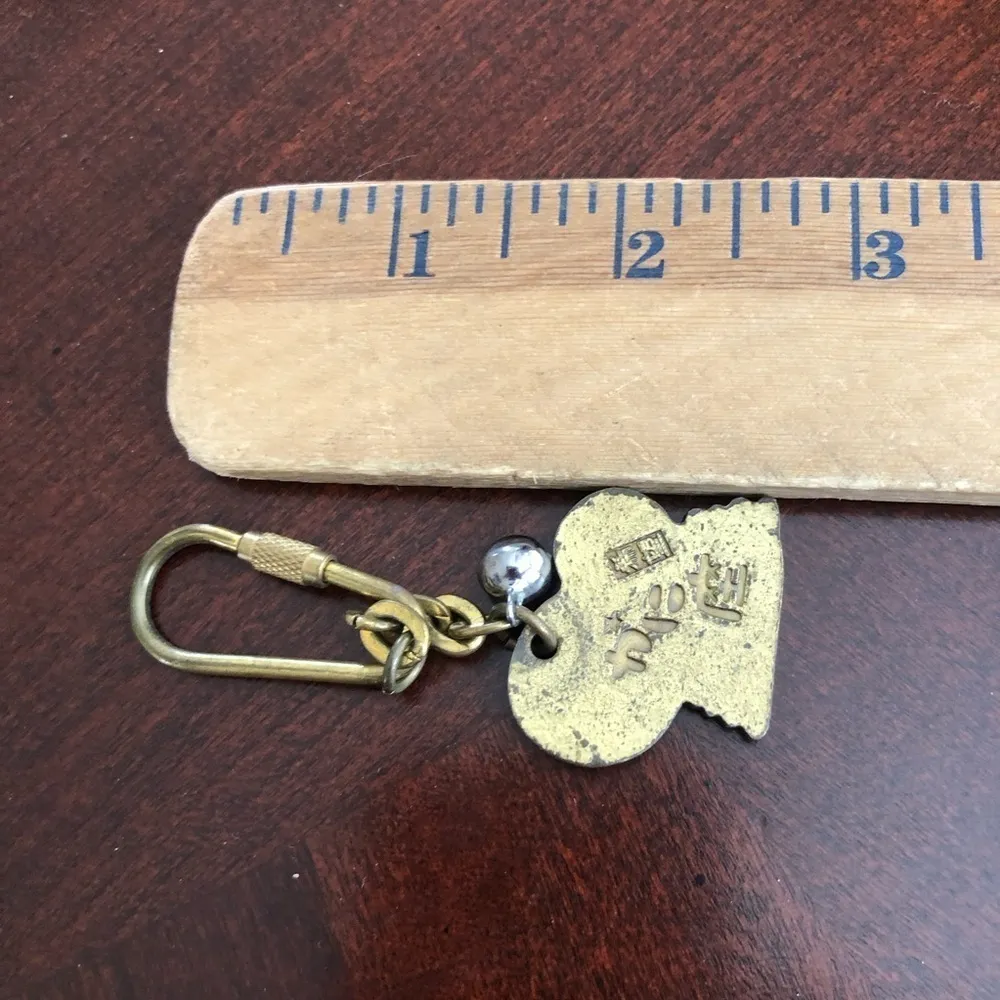 Vintage Japan keychain Red - Image 3