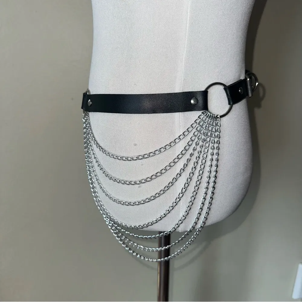 Black and Silver punk waist Chain Belt - Image 4
