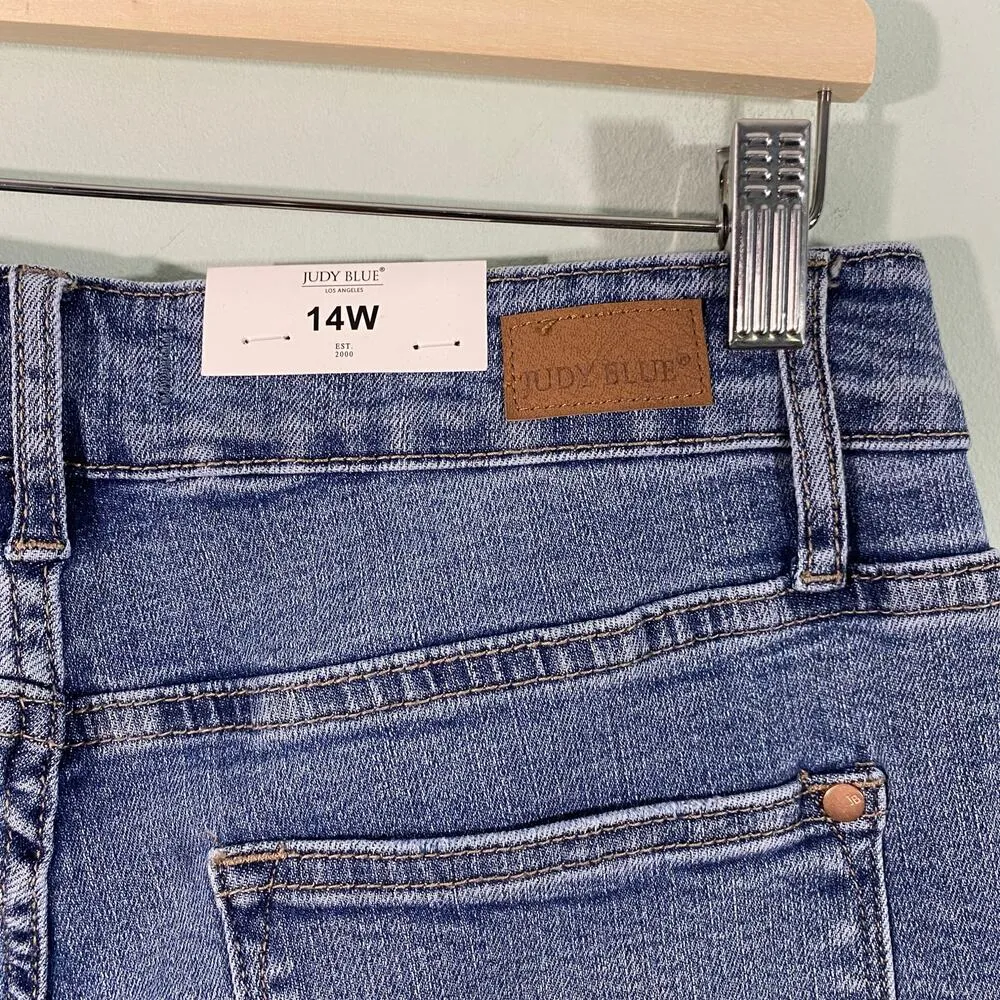 Judy Blue Women Medium Wash Blue High Waisted Relaxed Fit Jeans Size 14W NWT - Image 8