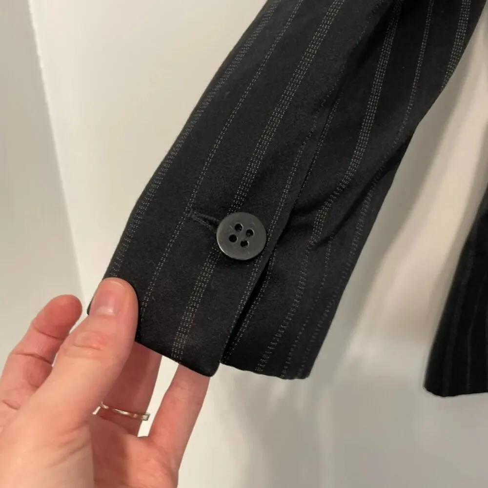 VINTAGE VTG ARMANI COLLEZIONI Black White Vertical Pinstripe WOOL Blazer Jacket - Image 10