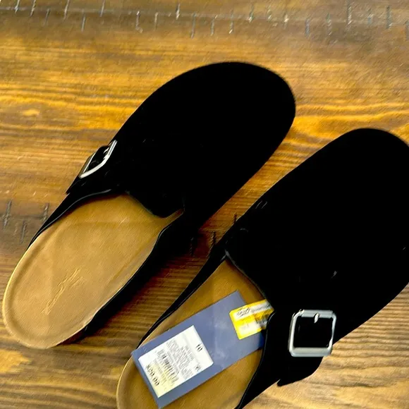 Universal Thread Women’s Betsy clogs, suede NWT - Image 3