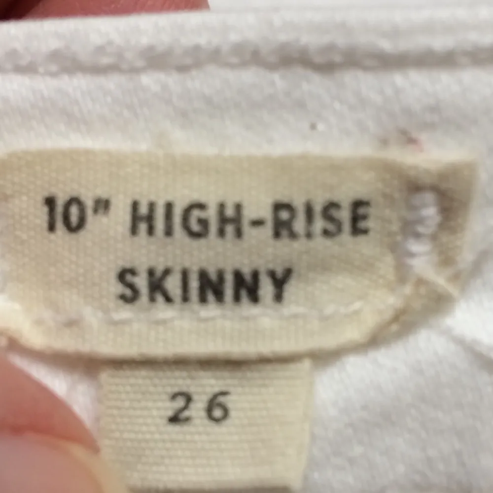 Madewell 10" High-Rise Skinny Step-Hem Jeans - Image 5