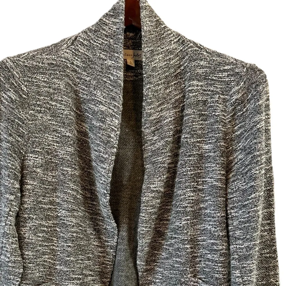 Mason Jules large, open front, gray and‎ white sweater - Image 2