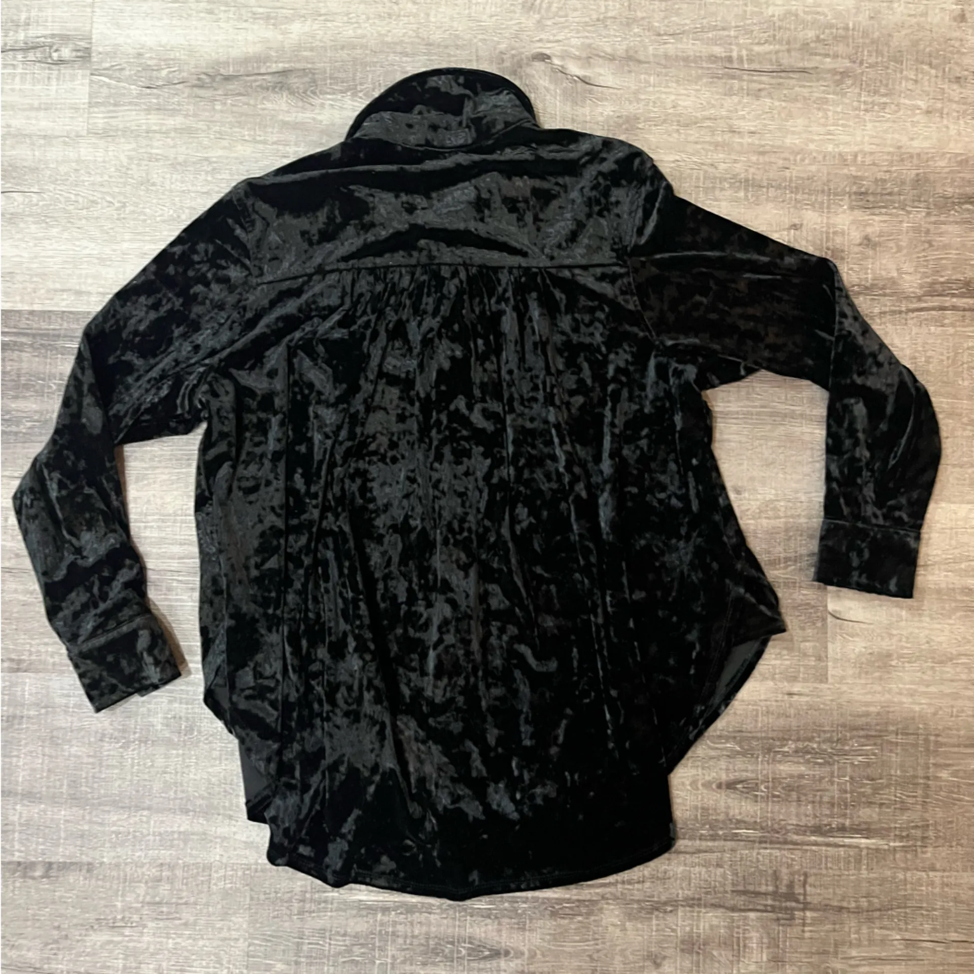 JESSICA SIMPSON Romy Velvet Shacket in Black - Image 5