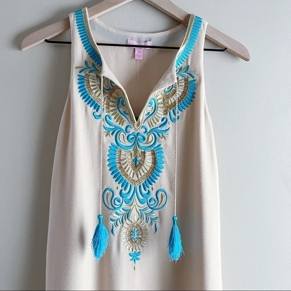 NWT Lilly Pulitzer Embroidered Aubra‎ Shift Dress in Sand Dune, Sleeveless, XXS - Image 3