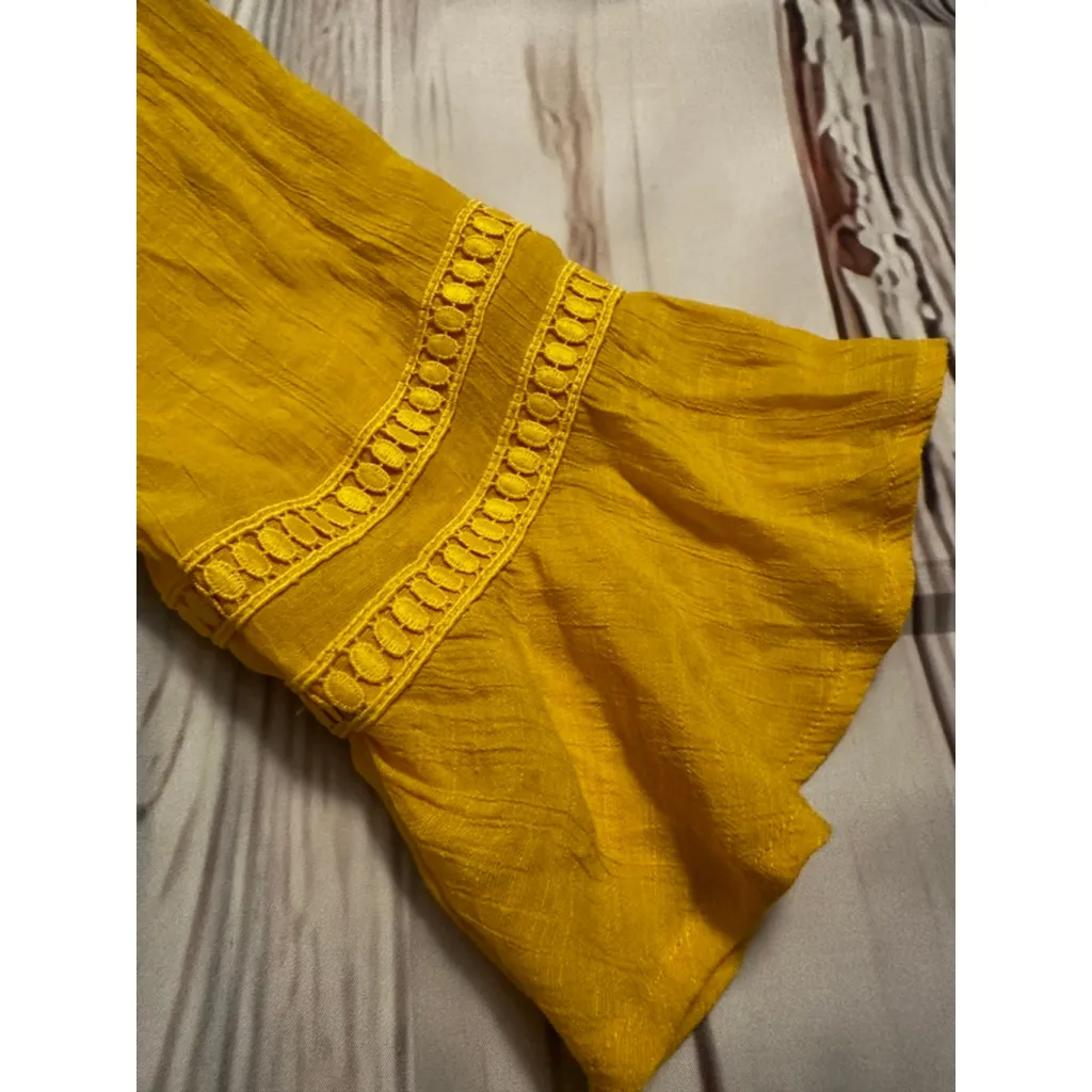 Women's Counterparts Yellow Blouse XL Bell Sleeve Tie Front - Image 4