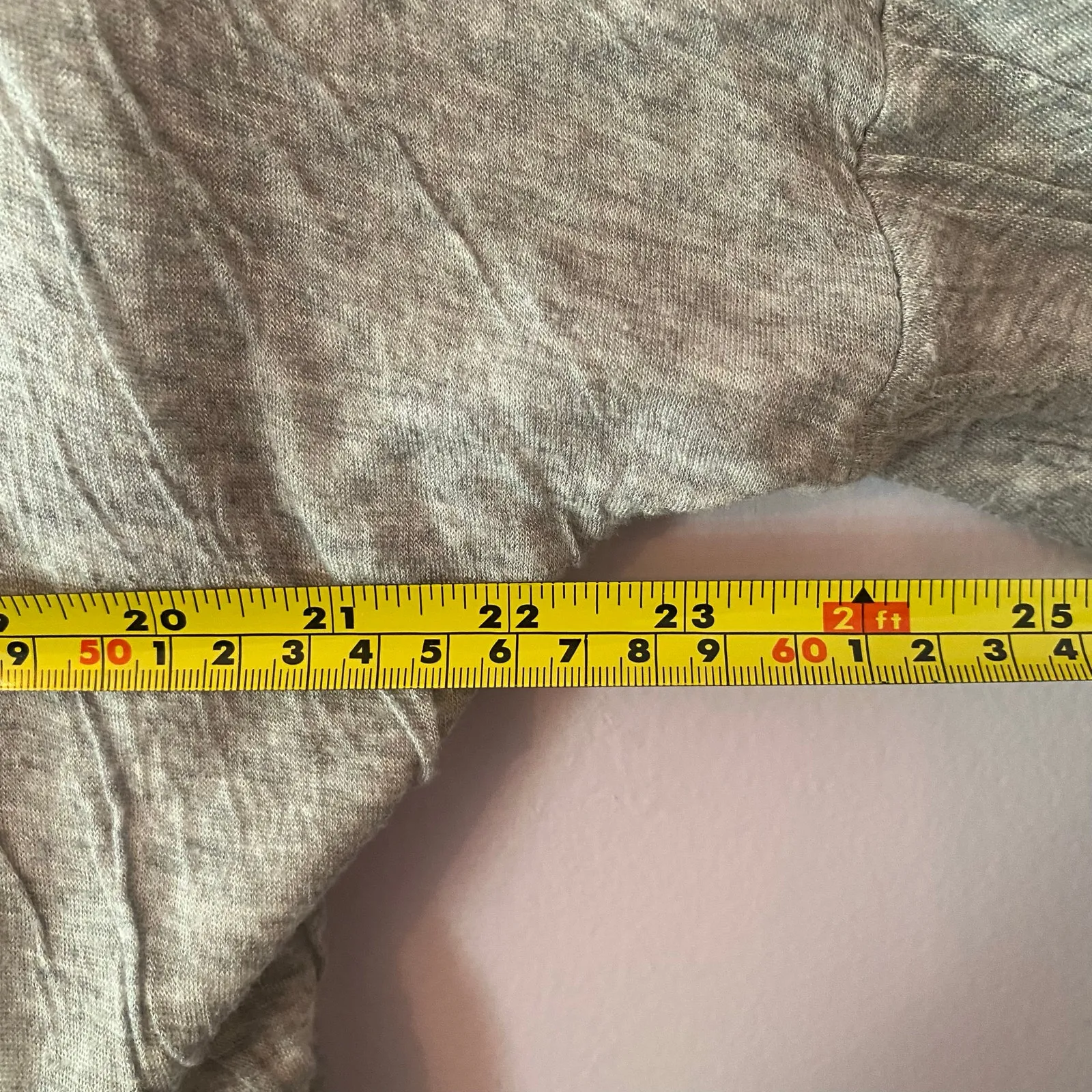 Barefoot Dreams Malibu Collection Gray Pullover Sweater Women's size Medium - Image 7