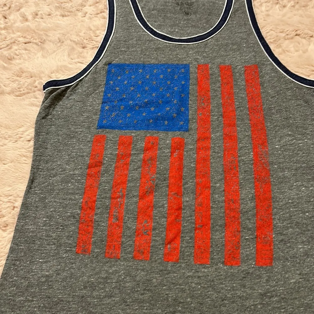 Speedo size m graphic tank - Image 3