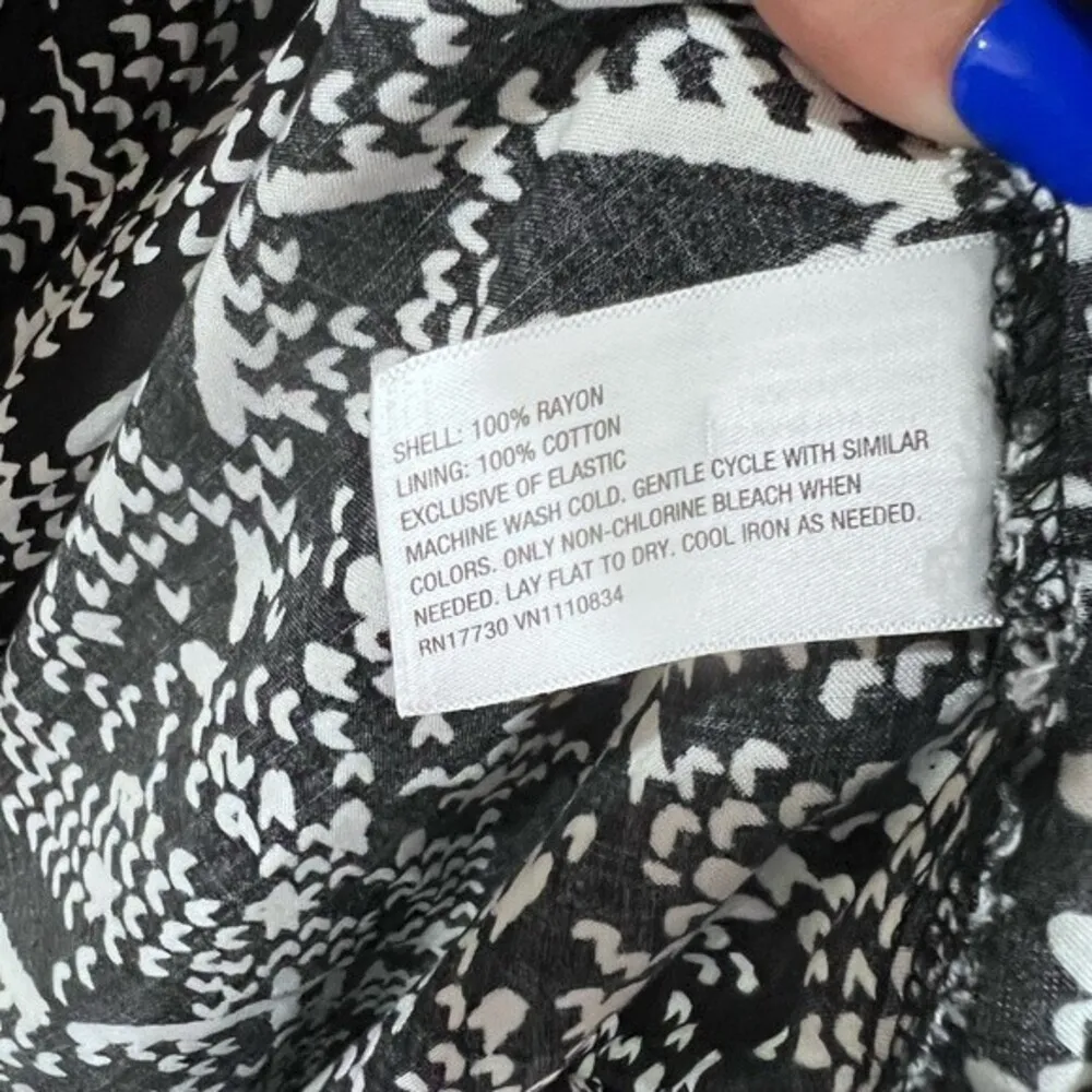 Black and white with royal blue piping corset top high low strapless dress small - Image 6