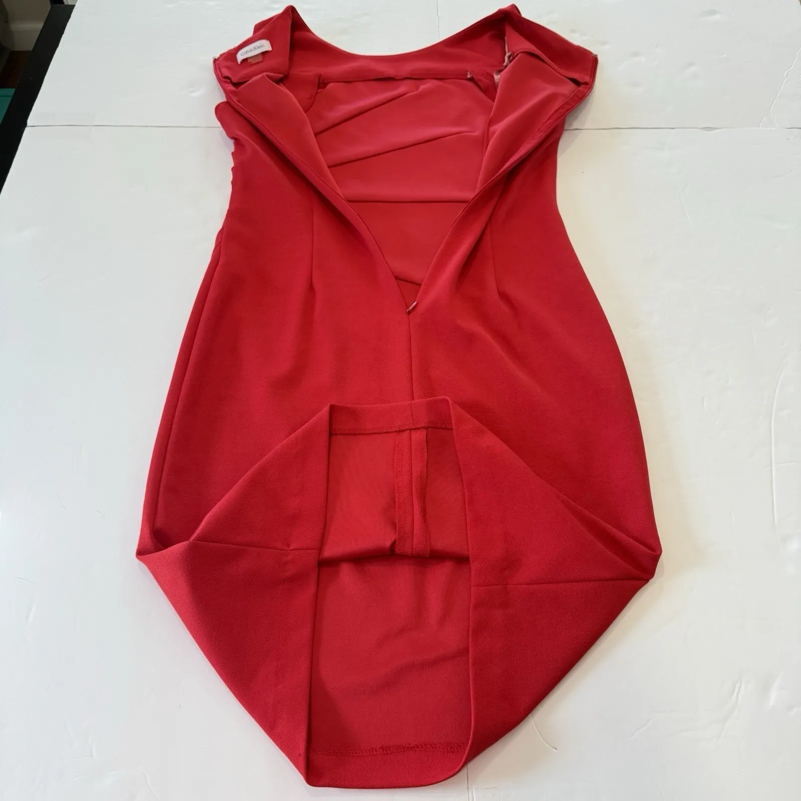 Calvin Klein Red Sunburst Seam Stretch Crepe Sleeveless Sheath Dress‎ Size 4 - Image 8