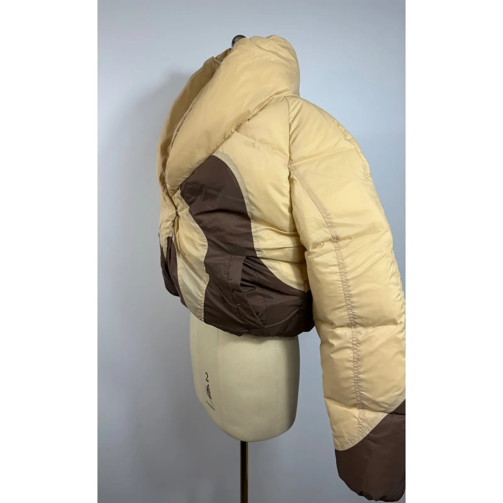 NWT OW Collection Swirl Puffer Jacket Tan/Downtown Colorway Size Small Tan - Image 6