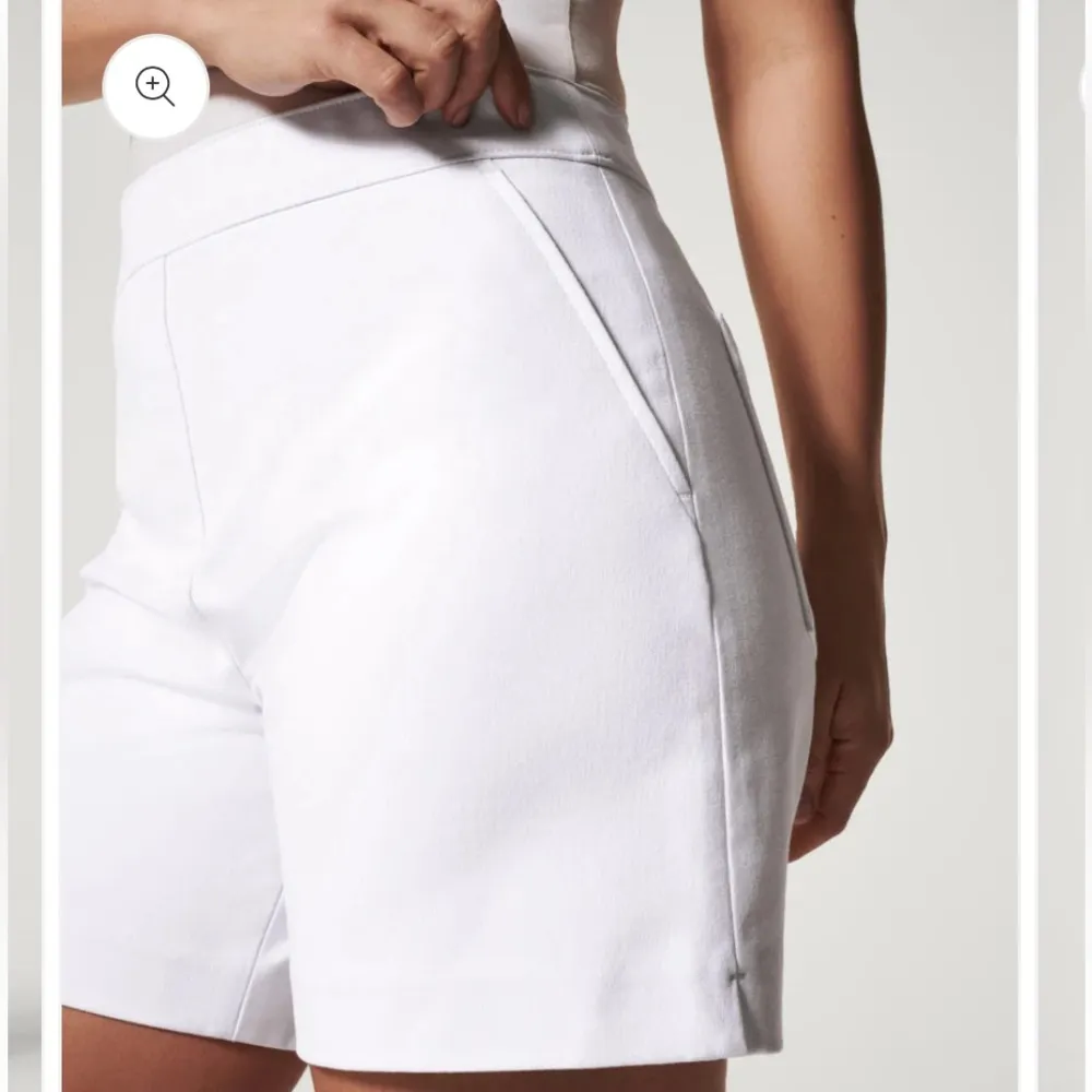 NWT Spanx on The Go Short 6” Sz M - Image 3