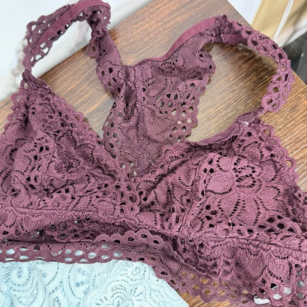 C1 Aerie 2 piece women bralettes size medium - Image 4
