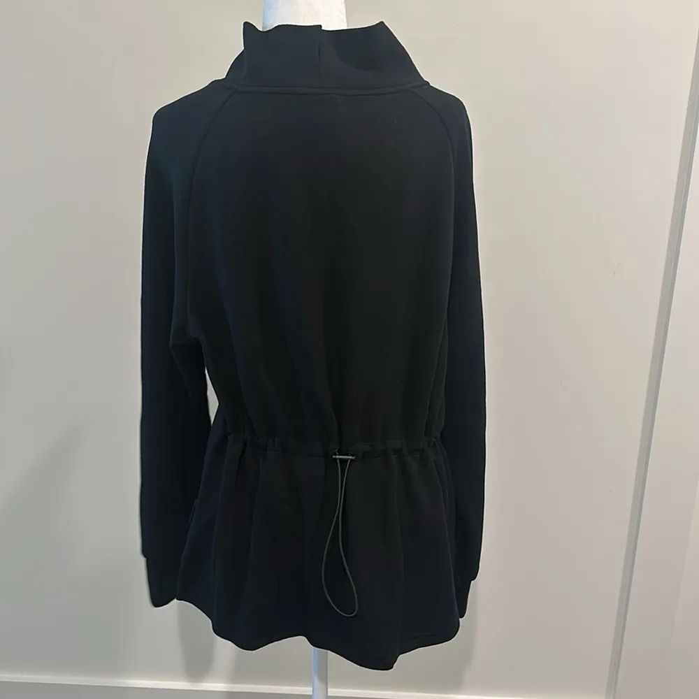 Varley Arcola Black Sweatshirt Sz Medium - Image 8