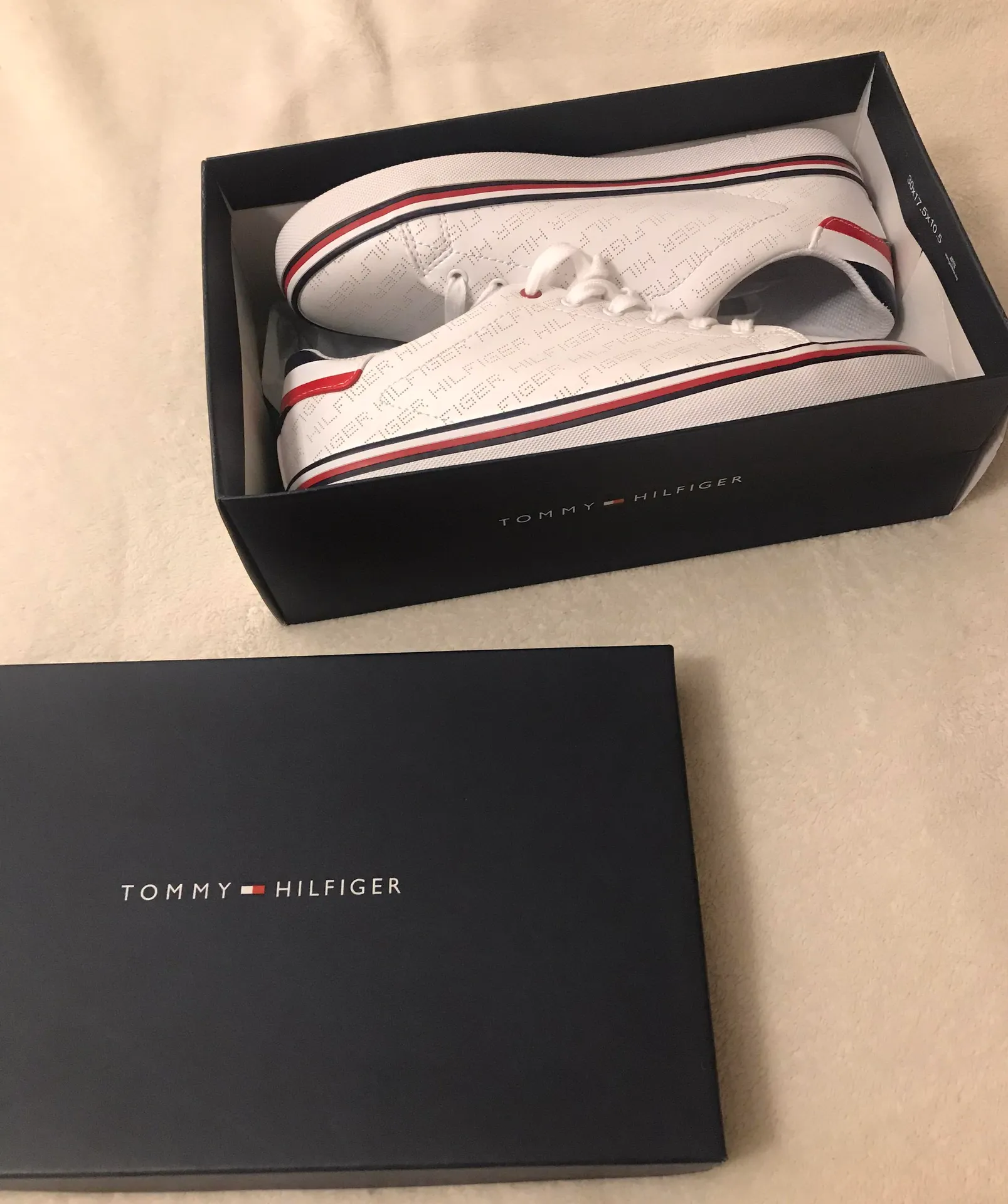 White Shoes - Image 2