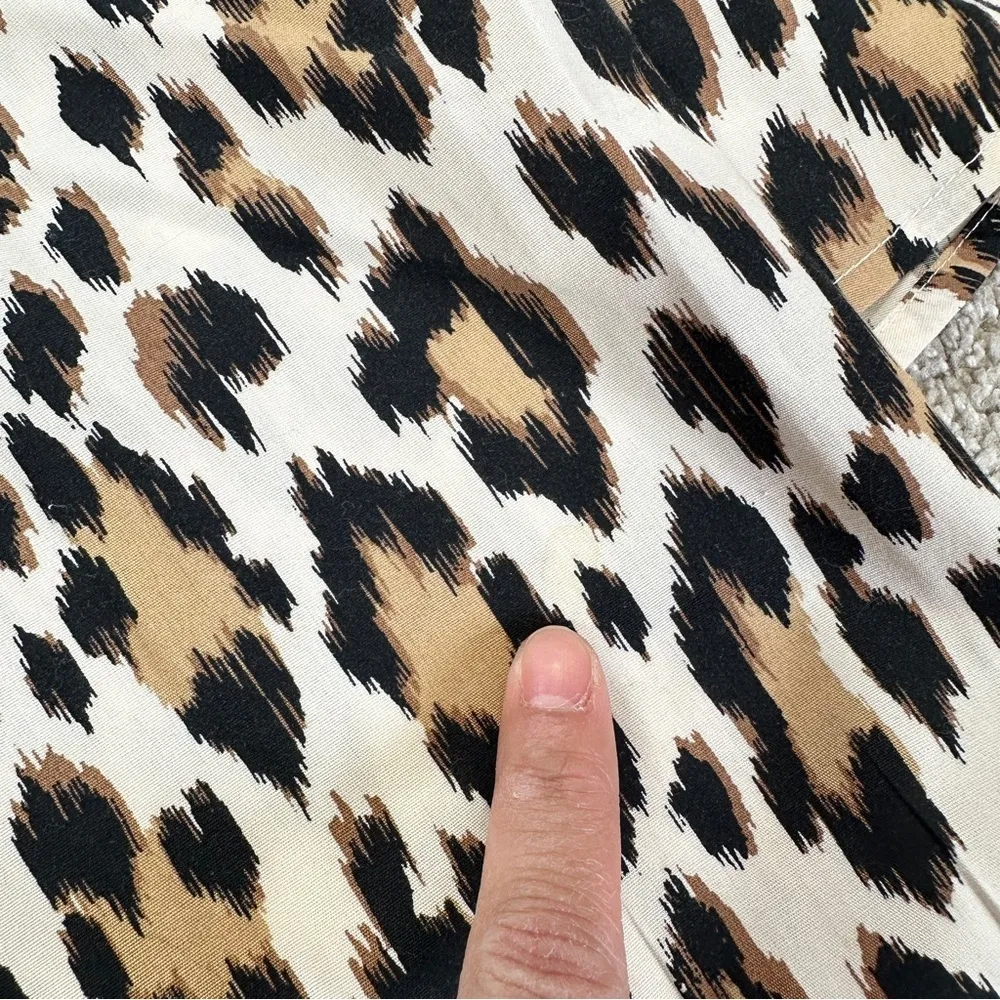 Chico’s No-Iron Effortless Love Leopard Lisa Button Down Shirt Longsleeve 3/XL - Image 13