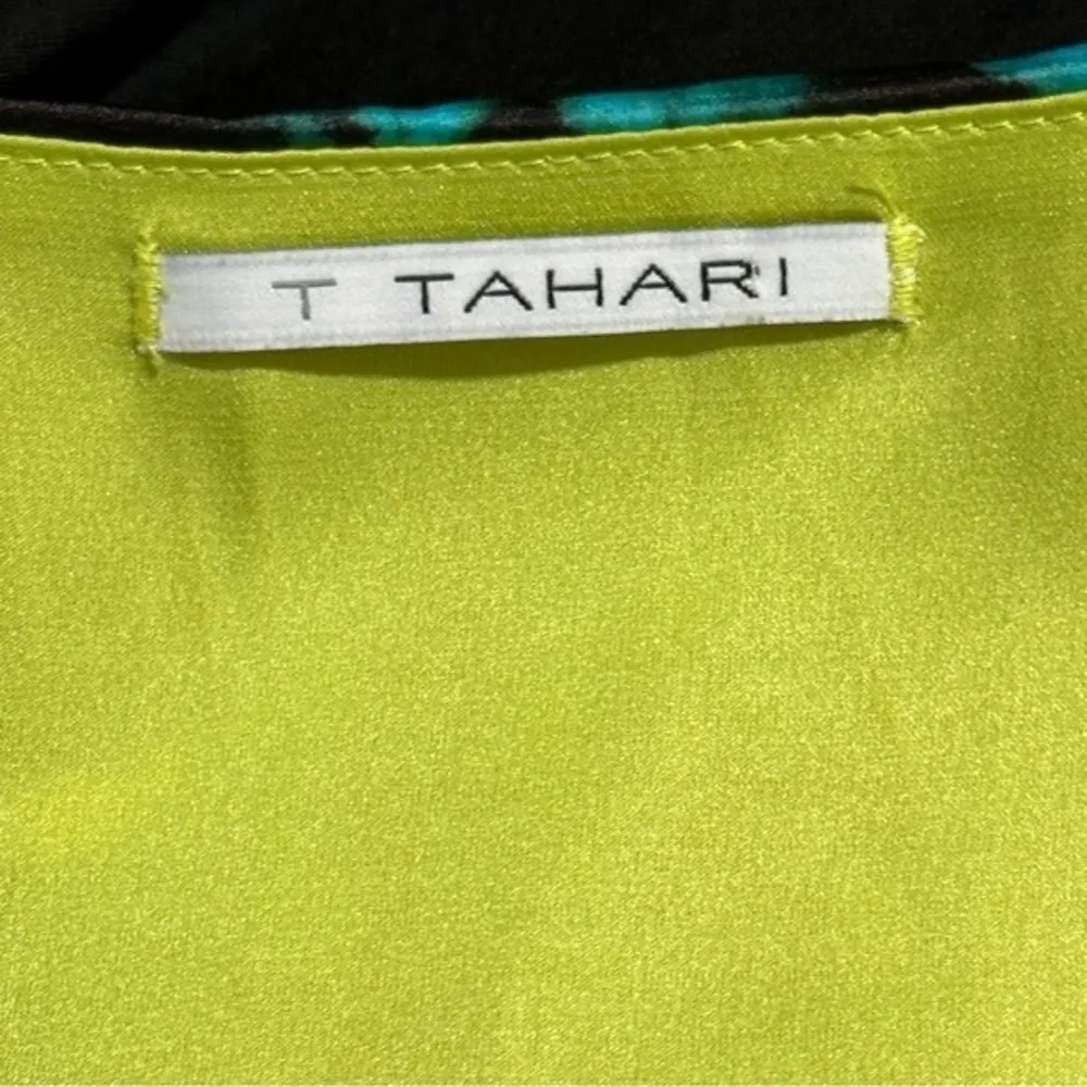 T. Tahari Floral Dress with Bright Green Side Zipper Sz 4 - Image 3