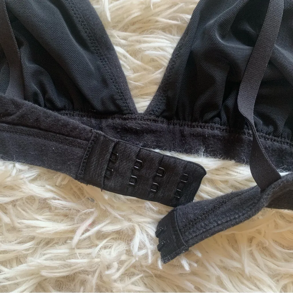 Skims Triangle Bralette - Image 3