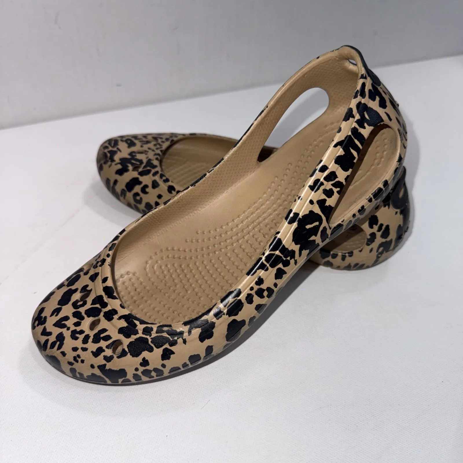 Crocs Women Boulder Colorado Animal Print SlipOn Gorpcore Water Ballet Flat Sz 6 - Image 12