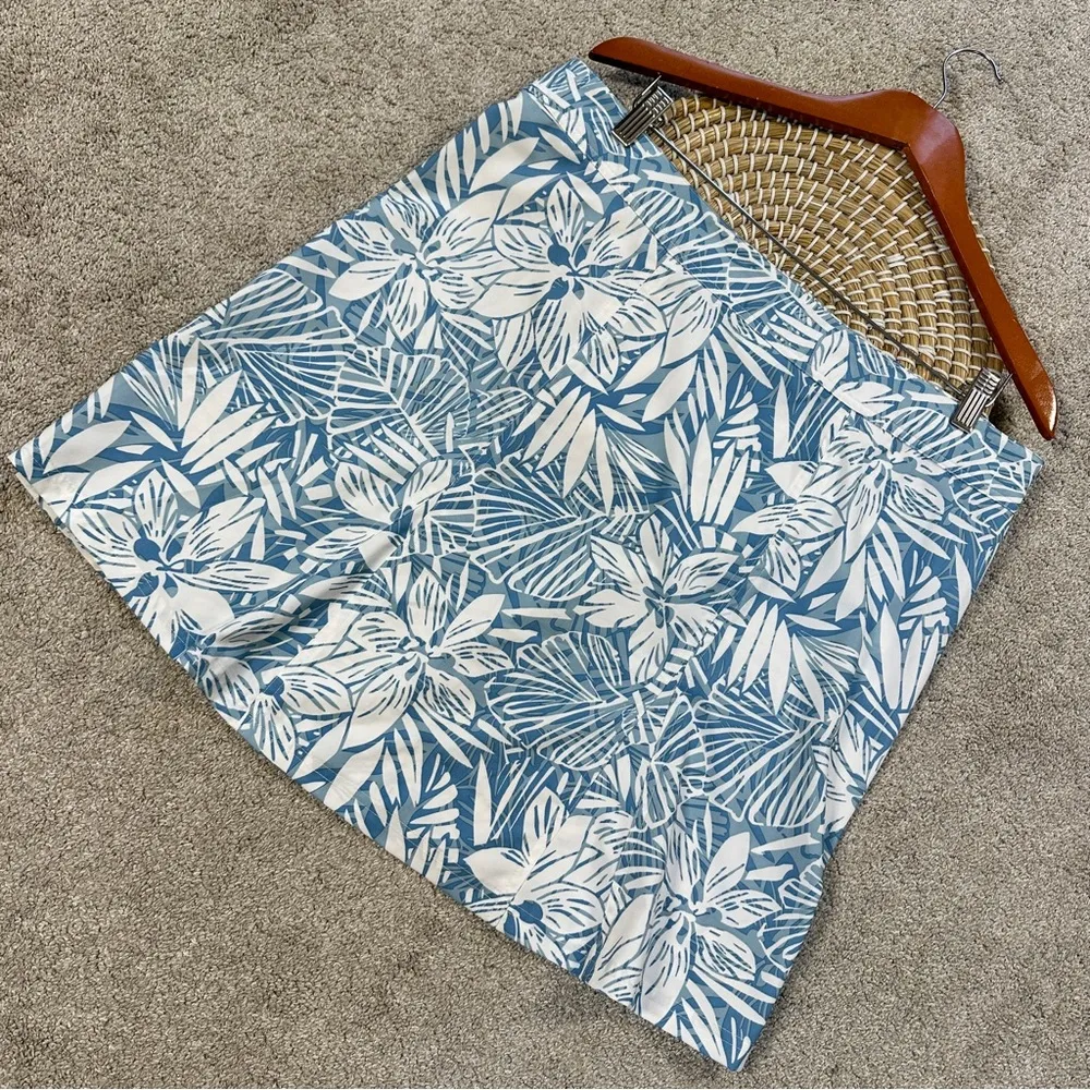 Ripskirt Hawaii Women’s Wrap Skirt Aloha Modern Tropical Printed Blue White XL - Image 3