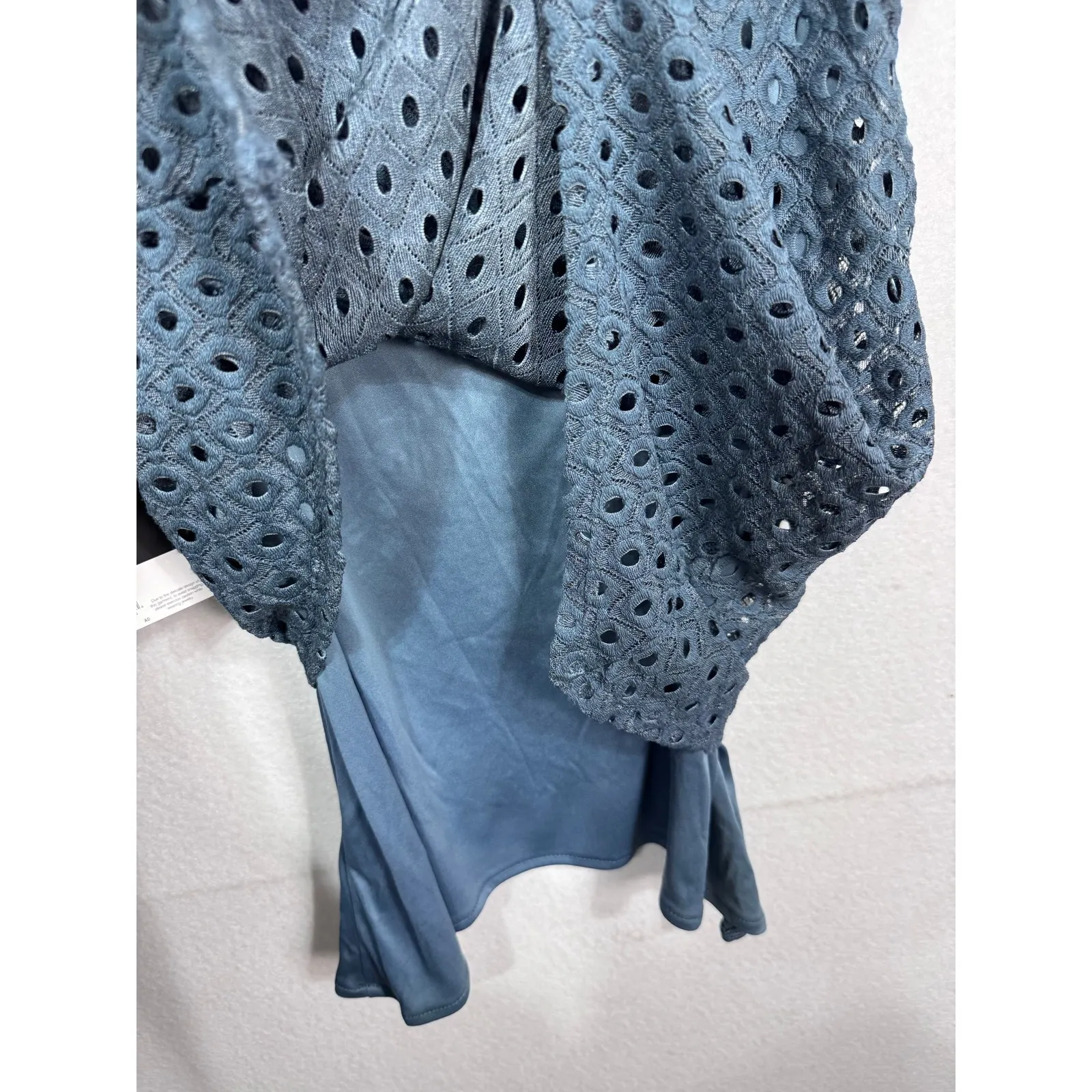 Simply Vera Vera Wang Baron Blue Lace Tank Top Women's‎ Small Sleeveless Layered - Image 6