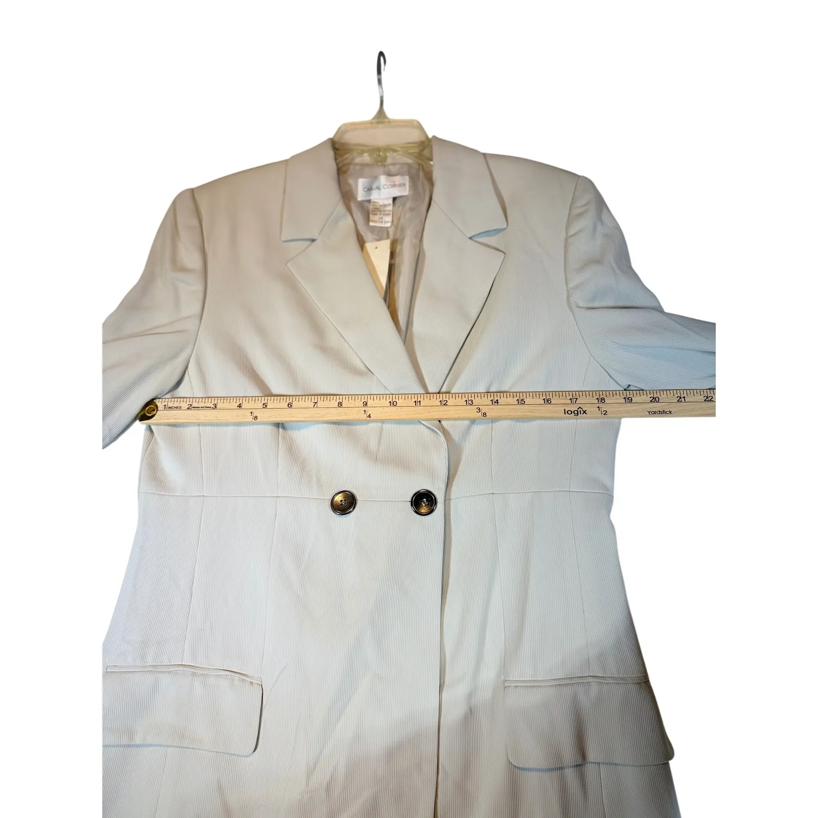 Casual Corner Women's Beige Pinstripe Double Breasted Blazer Jacket Size 14 Tan - Image 4