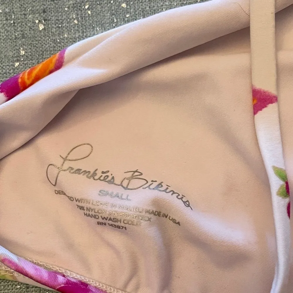 Frankie's Bikinis Floral Bikini Top‎ - Image 4