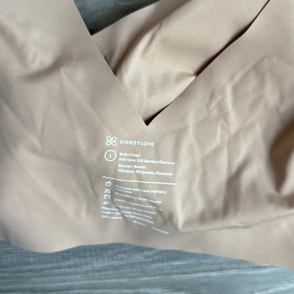 Honeylove V - Image 8