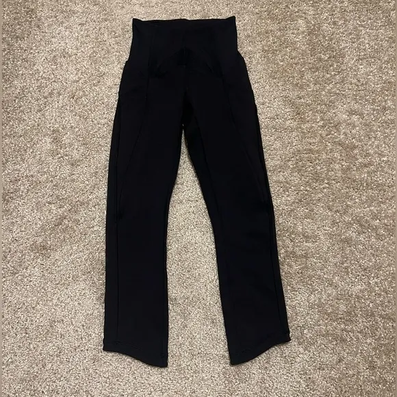 Lululemon exquisite crop high rise‎ black 2 - Image 6