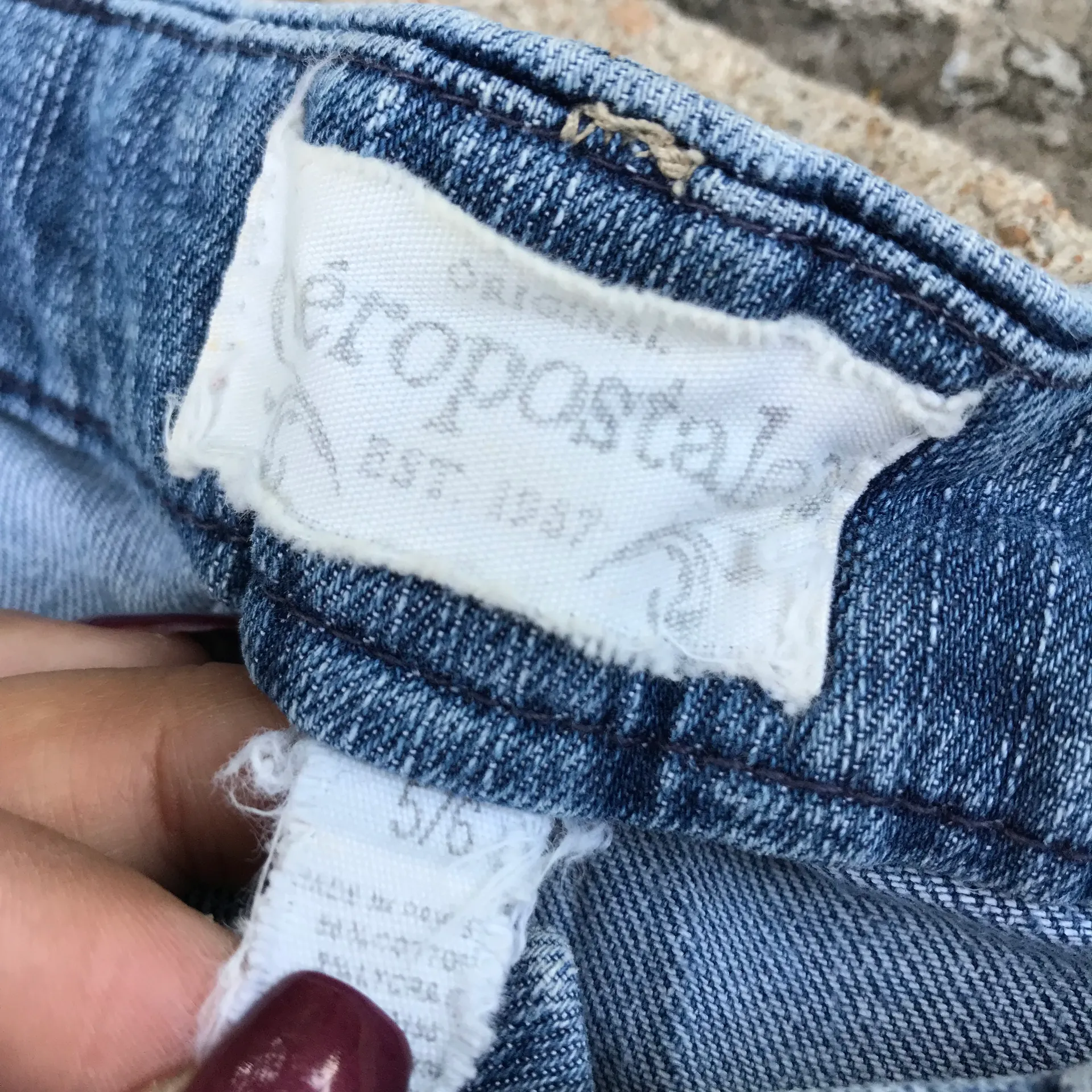 denim shorts - Image 4