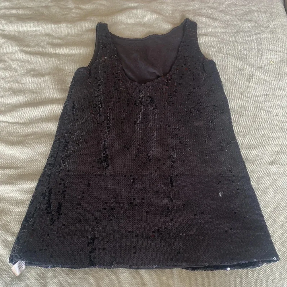 Free people black sequin mini dress low back size 4 slightly oversized - Image 5