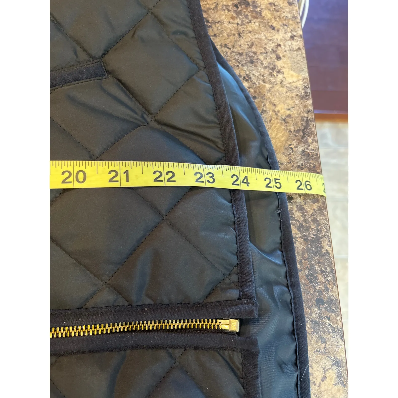 Old Navy Small Black Puffer Vest Quilted Gold Zipper - Image 7