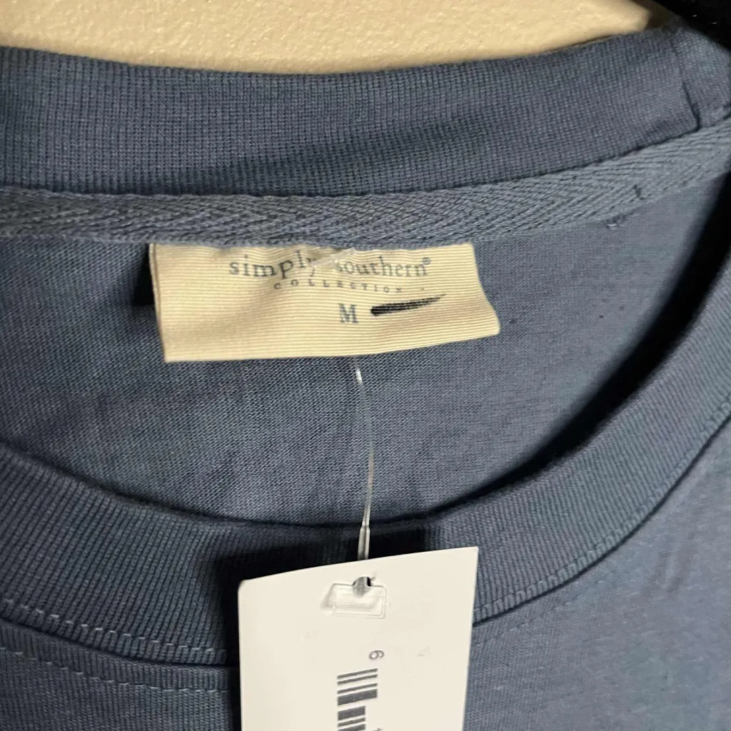 Simply Southern Karma Is A Cat Long Sleeve Medium Tee - Image 6