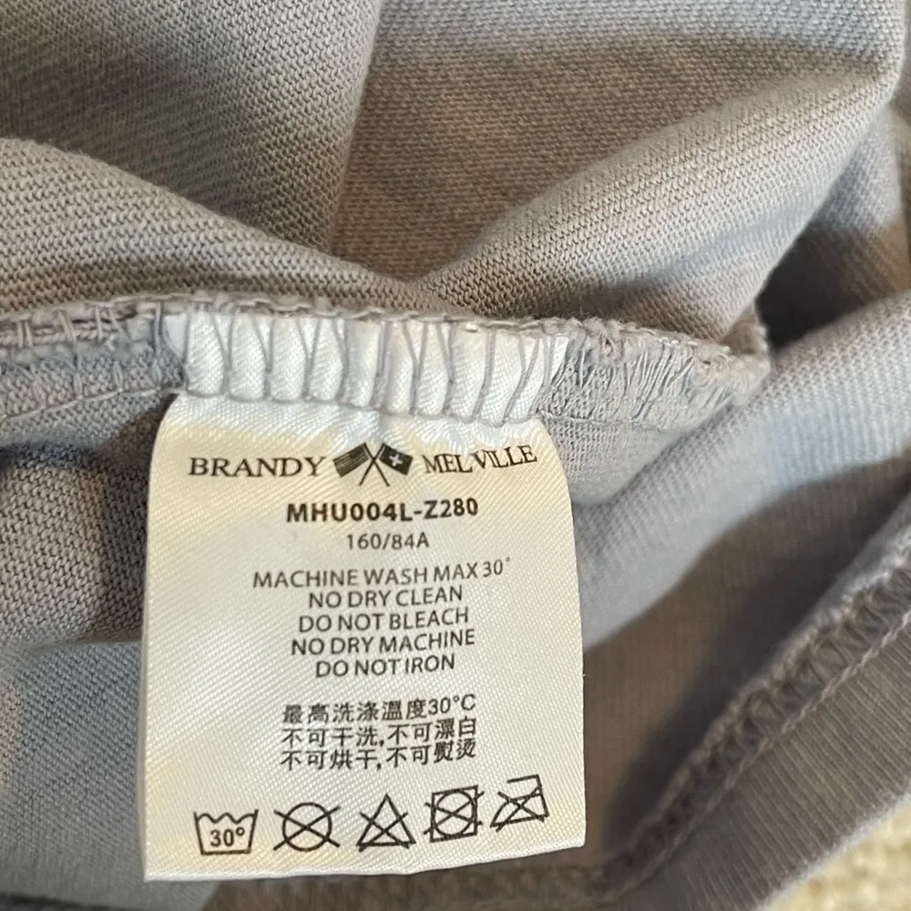 Brandy Melville/John Gault light blue Newport oversized long sleeve tshirt (O/S) - Image 6