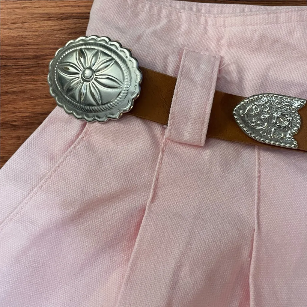 Vintage Deadstock A Byer High-Rise Blush Denim Trouser with Silver Accented Belt - Image 6