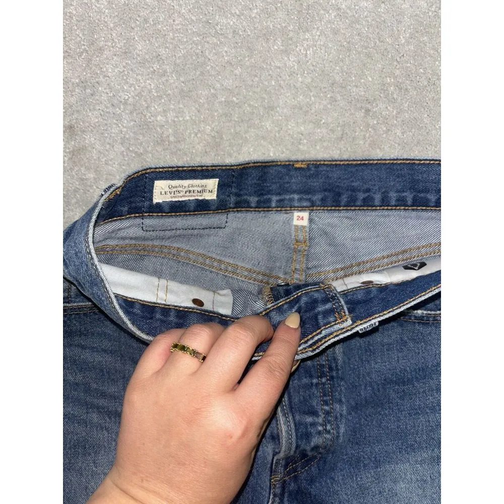 Levi's Premium Denim Button‎ Up Skirt Cut Off Fringe Womens 24 EUC - Image 3