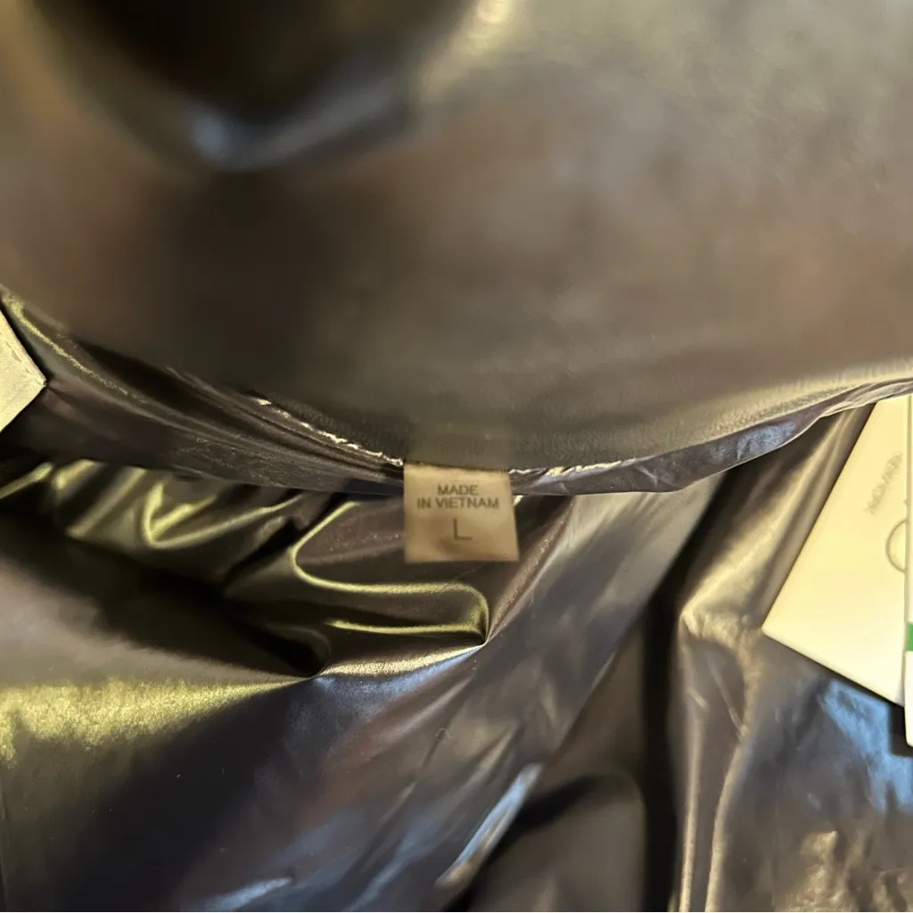 NEW S13 new York Vegan Leather Puffer Vest Jacket Ski Coat Snow Black Large - Image 7